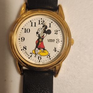 Lorus Quartz Disney Kids Watch